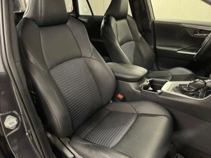 Toyota RAV 4 - imagine 9