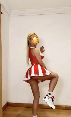 Studentă 18 ani (caut colegă)