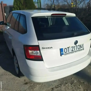 Vand Skoda Fabia 2016  - imagine 2
