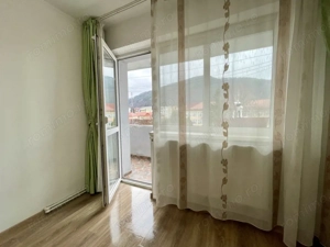 Oportunitate 2 camere bulevardul Decebal vis-a-vis școala Elena Cuza - imagine 8