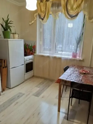 Garsoniera in zona 1 Mai