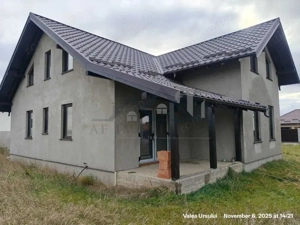 Vorovesti VILA individuala D+P+M 160mp (la gri) teren 650mp - imagine 2