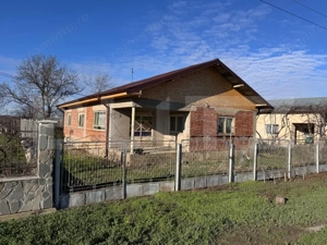 Casă spațioasă, 120 mp, acces direct DN1A  - imagine 3