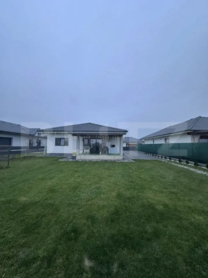 Casă de vânzare în Unirea – mobilată, utilată