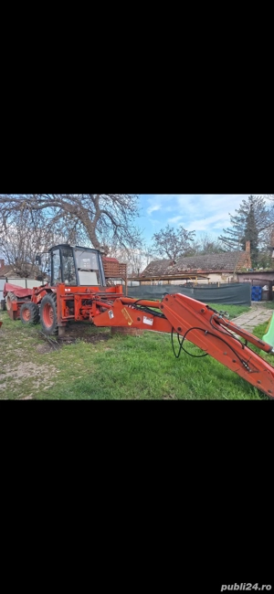 Buldoescavator Buldoexcavator Fai Komatsu - imagine 2