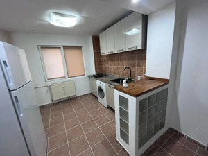 Apartament 3 camere, 63.80 mp utili, zona Centrala - imagine 9