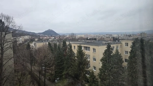 Vand apartament 3 camere cu intrari separate in Deva, zona Titu Maiorescu, suprafata utila 60 mp  - imagine 17