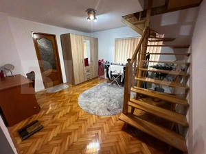 Casă spațioasă, aproape de centru, într-o zonă excelentă din Sebeș - imagine 16