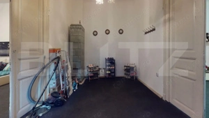 Casă Centrală cu Pod înalt 3,1 m și Posibil Loc de Parcare – 84 mp Utili + Curte