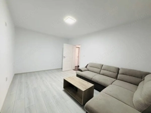 Apartament 2 camere, decomandat, parter, 53mp in Giroc  - imagine 2