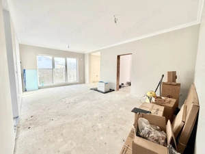 Duplex despartit prin camera tehnica - 81 mp - Mosnita Noua  - imagine 7