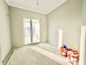 Duplex despartit prin camera tehnica - 81 mp - Mosnita Noua  - imagine 19