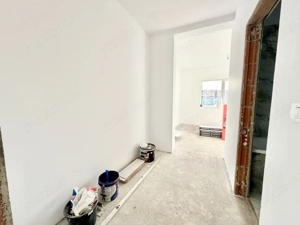 Duplex despartit prin camera tehnica - 81 mp - Mosnita Noua  - imagine 17