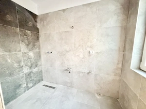 Duplex despartit prin camera tehnica - 81 mp - Mosnita Noua  - imagine 16