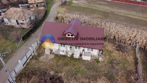 Casă + teren 2335 mp de vânzare – comuna Bodesti