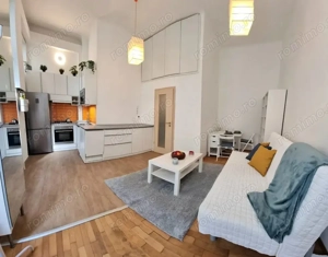 Oferim spre inchiriere garsoniera Banu Manta