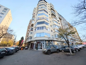 Spatiu Comercial - Stradal, 70 mp , bd.Republicii