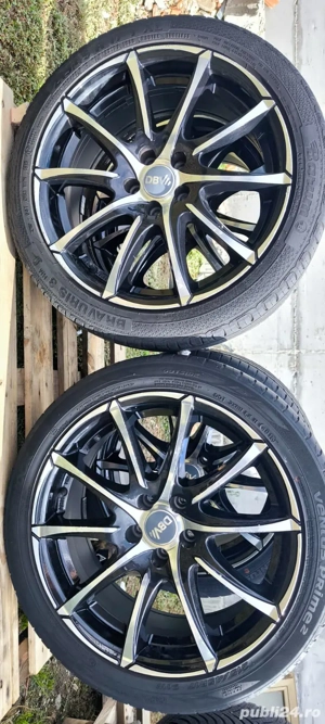 Vând set de 4 roți pe 17 inch, compatibile cu VW Golf 4 / Golf 5, form