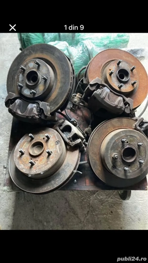 Dezmembrez Toyota Corolla Verso 1.8 VVTI - imagine 4