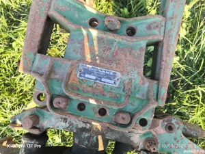 Plug John Deere tip RB 570