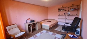 Garsonieră decomandată, Politehnica, metrou Lujerului