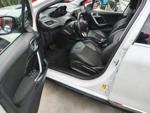 Peugeot 2008 PureTech 110 GPF Stop&Start EAT6 Allure - imagine 15