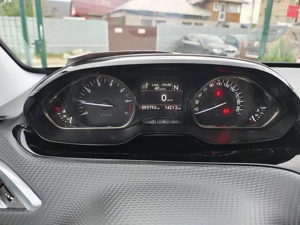 Peugeot 2008 PureTech 110 GPF Stop&Start EAT6 Allure - imagine 13