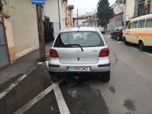 Toyota Yaris 1.0 benzină   economică, distribuție pe lanț, ITP valabil - imagine 3