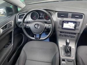 Volkswagen Golf 7 1.6 TDI 105 CP An 2015 - imagine 13