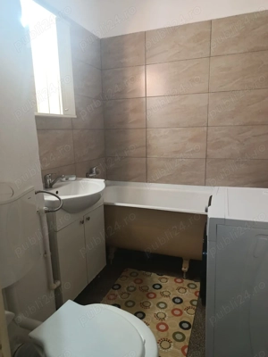 Proprietar inchiriez garsoniera in Brazda (langa piata)