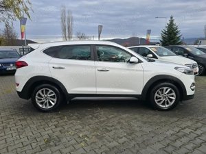 Hyundai Tucson 1.7 CRDI 141 CP - imagine 9