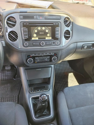 Volkswagen Tiguan 2.0 TDI DPF BlueMotion Technology Lounge Sport & Style - imagine 13