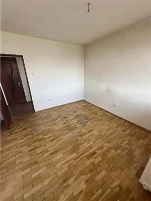 2 cam decomandat Gh Lazar-Circumvalatiunii - imagine 5