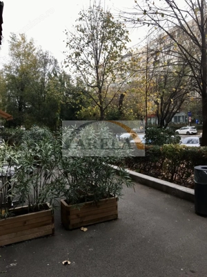 De vanzare - elegant, renovat complet - 3 camere la Calea Vacaresti - imagine 15