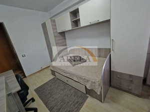 De vanzare - elegant, renovat complet - 3 camere la Calea Vacaresti - imagine 7