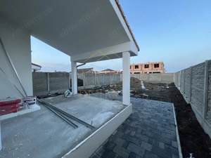 Duplex cu 4 camere despărțit prin camera tehnica | Mosnita Noua - imagine 4