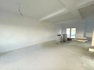 Duplex cu 4 camere despărțit prin camera tehnica | Mosnita Noua - imagine 8
