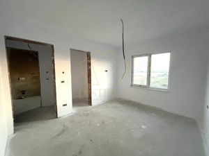 Duplex cu 4 camere despărțit prin camera tehnica | Mosnita Noua - imagine 10