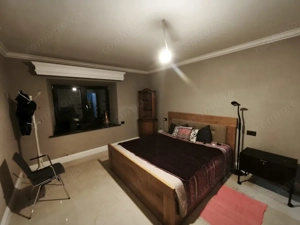 Casa cu 8 camere, 750 mp teren , Radauti - imagine 9