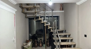 Casa cu 8 camere, 750 mp teren , Radauti - imagine 3