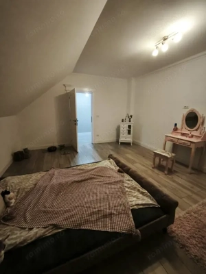 Casa cu 8 camere, 750 mp teren , Radauti - imagine 10