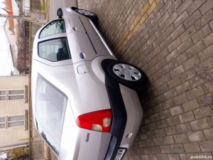 Dacia Logan 1.4 MPI Laureatte  - imagine 4