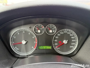 Ford Focus Turnier 1.6i AC 100 CP euro4  - imagine 9
