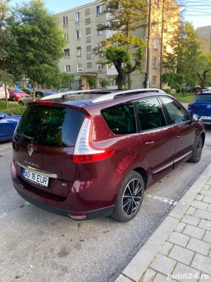 RENAULT Grand Scenic Bose Edition 1.6 dci 130 cai 7 Locuri 2014 - imagine 9