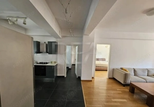 3 Camere, Vis-a-vis de Universitatea Națională de Muzică - imagine 3