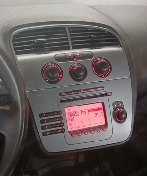 Radio-CD pentru Seat Altea, Altea XL, Toledo 3 - imagine 2