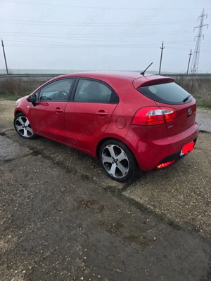 Kia rio 2012 motor 1,4 diesel 90 cp - imagine 4