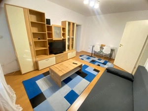 3 camere confort 1 etaj 3 zona Medicina CENTRALA PROPRIE - imagine 2