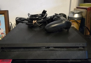 PS4 -1 TB & Volan Myria MG7419