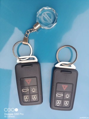 vând Volvo V40, D3 proprietar  - imagine 5